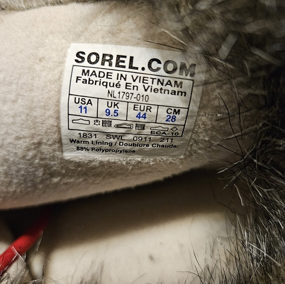 Sorel Joan Of Artic NL1797-010 Black & White Plaid Faux Fur Size 11 - Picture 6 of 9